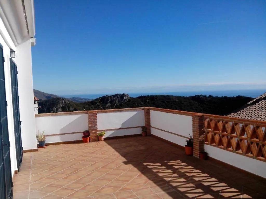 Casa De Vacaciones Con Vistas En Casares Holiday home